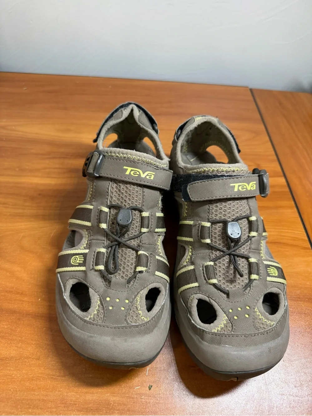 Teva Omnium Women's Sandal Water Shoe Outdoor Hiking Grey Brown Adjustable W9.5